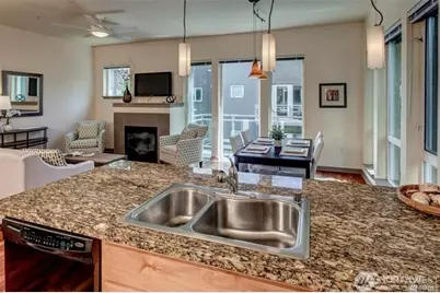 375 Kirkland Avenue #325, Kirkland, WA 98033 - Photo 7