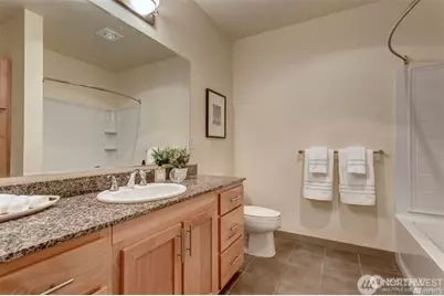375 Kirkland Avenue #325, Kirkland, WA 98033 - Photo 15