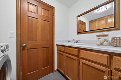 12610 NE 68th Place, Kirkland, WA 98033 - Photo 33