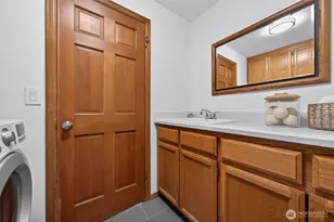 12610 NE 68th Pl, Kirkland, WA 98033 - Photo 33
