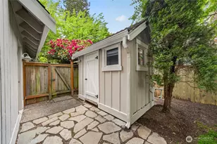 12610 NE 68th Pl, Kirkland, WA 98033 - Photo 37