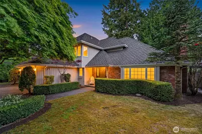 12610 NE 68th Place, Kirkland, WA 98033 - Photo 1