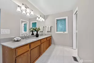 12610 NE 68th Pl, Kirkland, WA 98033 - Photo 29