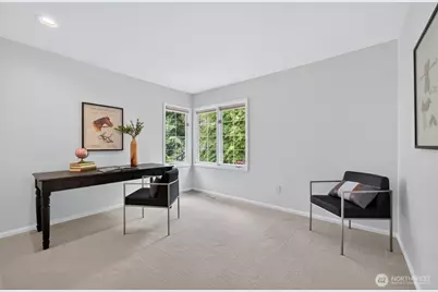 12610 NE 68th Place, Kirkland, WA 98033 - Photo 21