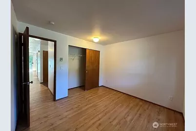 14020 SE 8th Street, Bellevue, WA 98007 - Photo 13