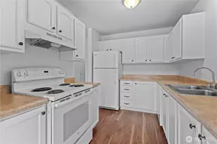 1832 S 330th St, Federal Way, WA 98003 - Photo 7