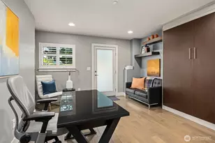 998 NE High St, Issaquah, WA 98029 - Photo 29