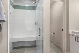 998 NE High St, Issaquah, WA 98029 - Photo 21