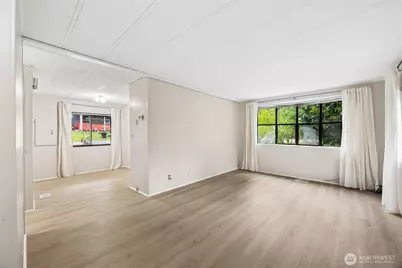 11513 155th Avenue SE, Renton, WA 98059 - Photo 11