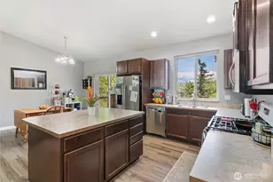 115 N 34th St, Bellingham, WA 98225 - Photo 7