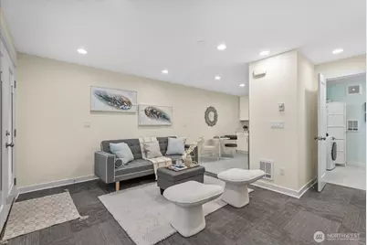 6440 139th Place NE #4, Redmond, WA 98052 - Photo 7