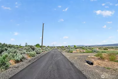 130 Red Tail Road, Yakima, WA 98908 - Photo 31