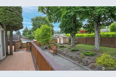 16003 132nd Place SE, Renton, WA 98058 - Photo 23