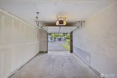 2320 Maple Lane, Steilacoom, WA 98388 - Photo 17