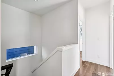 5255 Brooklyn Avenue NE, Seattle, WA 98015 - Photo 25