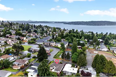 8035 S 116th Street, Seattle, WA 98178 - Photo 5
