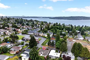 8035 S 116th St, Seattle, WA 98178 - Photo 5