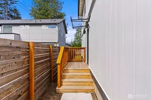 8327 44th Ave S, Seattle, WA 98118 - Photo 7