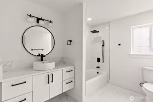 8327 44th Ave S, Seattle, WA 98118 - Photo 37