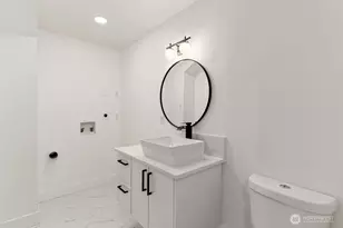 8327 44th Ave S, Seattle, WA 98118 - Photo 39