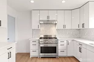 8327 44th Ave S, Seattle, WA 98118 - Photo 17