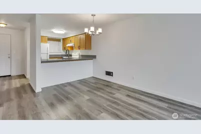 4895 76th Street SW #D-302, Mukilteo, WA 98275 - Photo 11