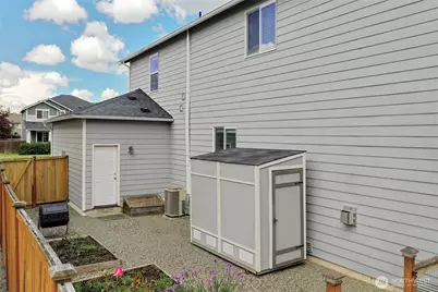 214 Fielding Street NE, Orting, WA 98360 - Photo 27
