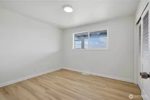 8220 S 120th St, Seattle, WA 98178 - Photo 15
