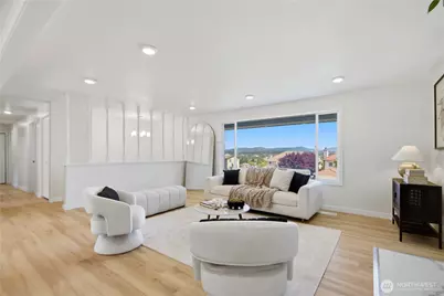 8220 S 120th Street, Seattle, WA 98178 - Photo 5