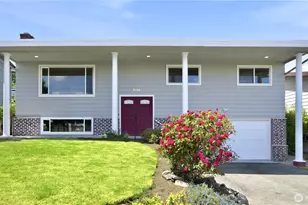 8220 S 120th St, Seattle, WA 98178 - Photo 1
