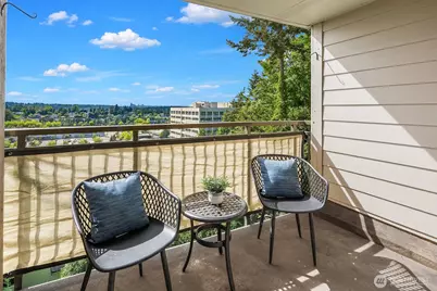 3809 131st Lane SE #J2, Bellevue, WA 98006 - Photo 9