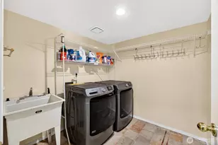 24323 129th Ave SE, Kent, WA 98030 - Photo 29