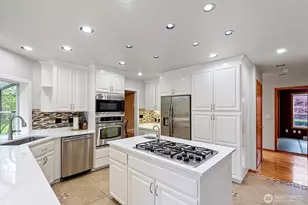2121 90th St E, Tacoma, WA 98445 - Photo 11