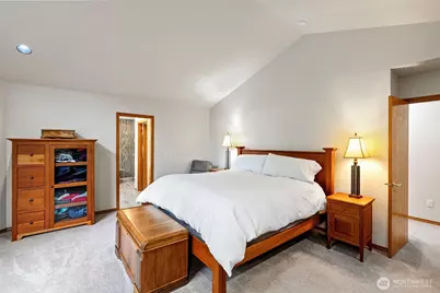2121 90th Street E, Tacoma, WA 98445 - Photo 19