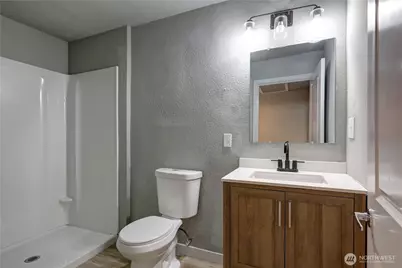 4609 S Thompson Avenue, Tacoma, WA 98408 - Photo 7