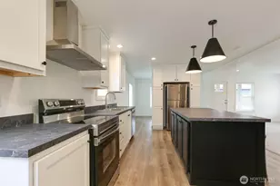 425 Mitchell Dr, Coupeville, WA 98239 - Photo 11