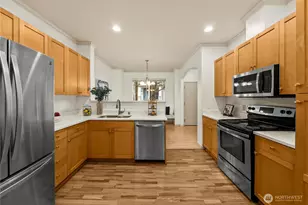 4450 248th Ln SE, Sammamish, WA 98029 - Photo 5