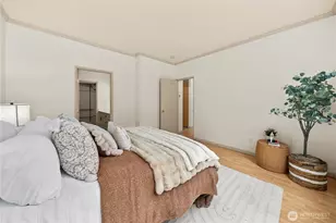 4450 248th Ln SE, Sammamish, WA 98029 - Photo 17
