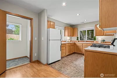 19721 9th Drive SE, Bothell, WA 98012 - Photo 29