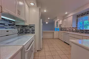 602 Ironwood St, Omak, WA 98841 - Photo 9