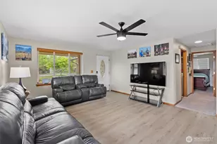 1305 Cascadia Dr, Sedro Woolley, WA 98284 - Photo 11