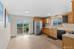 1305 Cascadia Dr, Sedro Woolley, WA 98284 - Photo 9