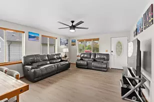 1305 Cascadia Dr, Sedro Woolley, WA 98284 - Photo 5