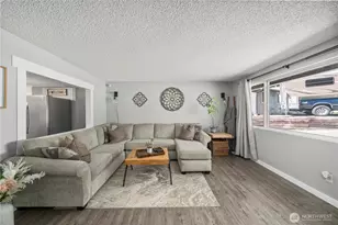 19101 58th St E, Lake Tapps, WA 98391 - Photo 7