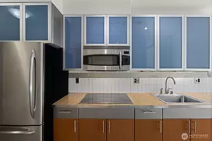 3104 Western Ave, Seattle, WA 98121 - Photo 7