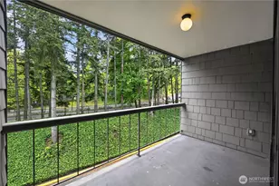 13680 NE 69th St, Redmond, WA 98052 - Photo 23