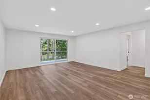 13680 NE 69th St, Redmond, WA 98052 - Photo 11