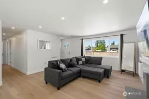 2331 251st St, Kent, WA 98032 - Photo 5