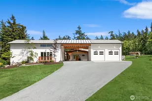 1035 Susan St, Coupeville, WA 98239 - Photo 11