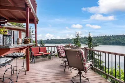 621 E Herron Boulevard NW, Herron Island, WA 98349 - Photo 1